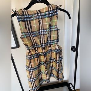 Fun contemporarary Burberry dress size 7